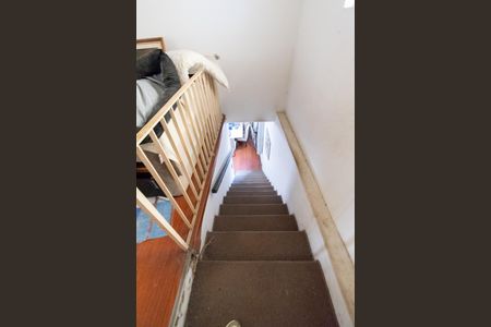 Casa à venda com 170m², 3 quartos e 1 vagaEscada