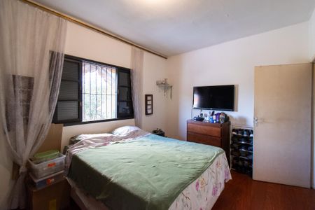 Casa à venda com 170m², 3 quartos e 1 vagaSuíte 