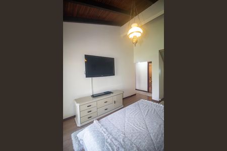 Casa à venda com 940m², 4 quartos e 6 vagas Casa à venda com 940m², 4 quartos e 6 vagasSuite 3