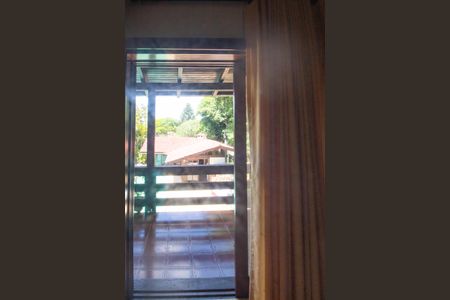 Casa à venda com 940m², 4 quartos e 6 vagas Casa à venda com 940m², 4 quartos e 6 vagasVista Suite 1