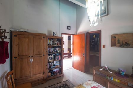 Casa à venda com 940m², 4 quartos e 6 vagas Casa à venda com 940m², 4 quartos e 6 vagasSuite 2