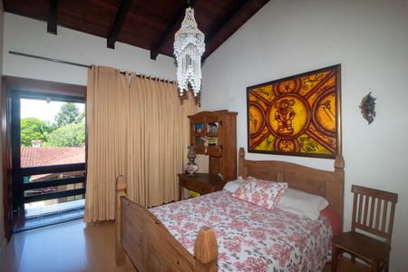 Casa à venda com 940m², 4 quartos e 6 vagas Casa à venda com 940m², 4 quartos e 6 vagasSuite 1