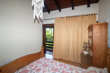 Casa à venda com 940m², 4 quartos e 6 vagas Casa à venda com 940m², 4 quartos e 6 vagasSuite 1