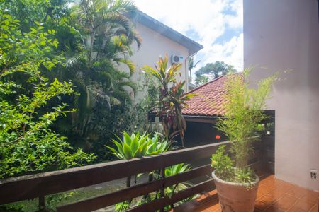 Casa à venda com 940m², 4 quartos e 6 vagas Casa à venda com 940m², 4 quartos e 6 vagasVaranda Sala