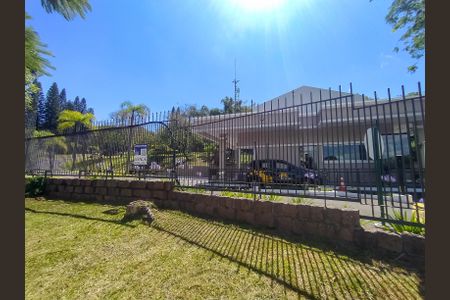 Casa à venda com 940m², 4 quartos e 6 vagas Casa à venda com 940m², 4 quartos e 6 vagasPlaca