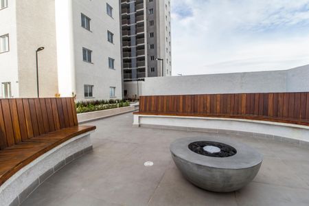 Apartamento para alugar com 42m², 2 quartos e 1 vagaÁrea comum