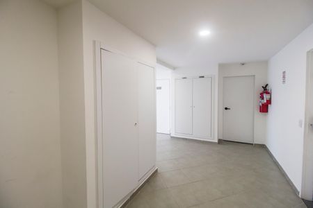 Apartamento para alugar com 42m², 2 quartos e 1 vagaHall de entrada