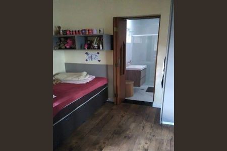 Casa à venda com 3 quartos, 242m² em Vila Caminho do Mar, São Bernardo do Campo