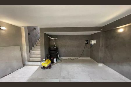 Casa à venda com 3 quartos, 140m² em Jardim Bonfiglioli, São Paulo