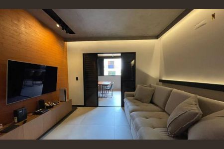 Casa à venda com 3 quartos, 140m² em Jardim Bonfiglioli, São Paulo