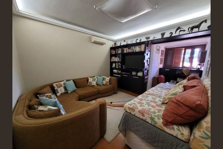 Casa à venda com 4 quartos, 376m² em Residencial Seis (Alphaville), Santana de Parnaíba