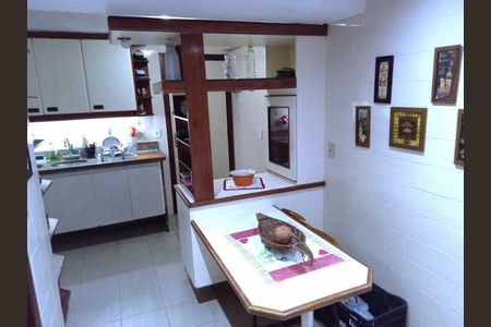 Apartamento à venda com 4 quartos, 239m² em Freguesia (Jacarepaguá), Rio de Janeiro