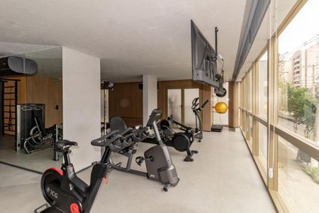 Apartamento à venda com 102m², 2 quartos e 2 vagasÁrea comum - Academia