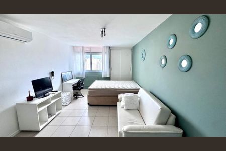 Apartamento à venda com 1 quarto, 38m² em Lapa, Rio de Janeiro