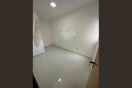 Apartamento à venda com 2 quartos, 38m² em São Lucas, São Paulo