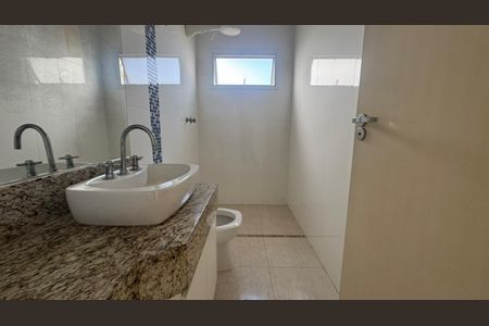 Casa à venda com 3 quartos, 167m² em Jardim Brasilandia, São Bernardo do Campo