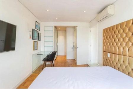 Apartamento à venda com 2 quartos, 77m² em Jardim Paulista, São Paulo