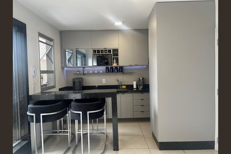Apartamento à venda com 2 quartos, 62m² em Jardim Riacho das Pedras, Contagem