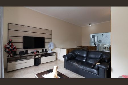 Sala de casa à venda com 5 quartos, 300m² em Cidade Patriarca, São Paulo