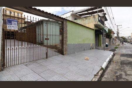 Casa à venda com 300m², 5 quartos e 5 vagasFachada e Plaquinha