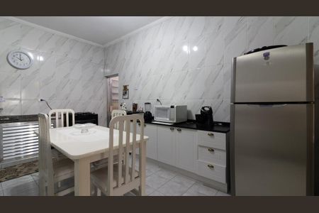 Casa à venda com 300m², 5 quartos e 5 vagasCozinha