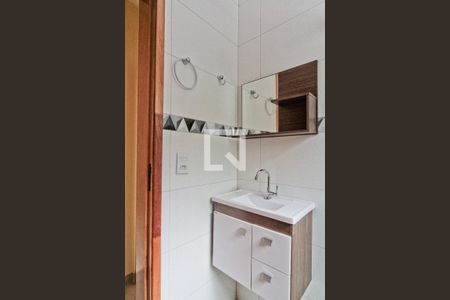 Apartamento para alugar com 65m², 2 quartos e sem vagaBanheiro