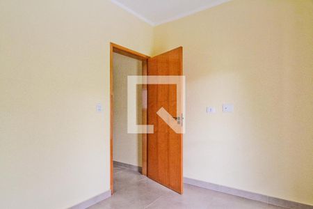 Quarto de apartamento para alugar com 2 quartos, 65m² em Vila Mangalot, São Paulo