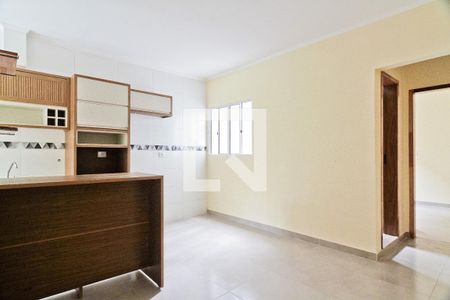 Sala de apartamento para alugar com 2 quartos, 65m² em Vila Mangalot, São Paulo