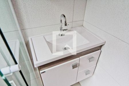 Apartamento para alugar com 65m², 2 quartos e sem vagaBanheiro