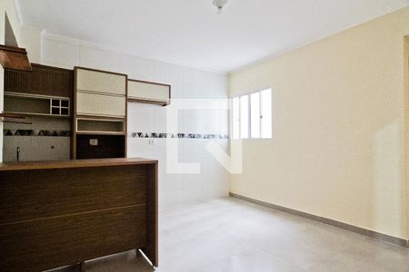 Sala de apartamento para alugar com 2 quartos, 65m² em Vila Mangalot, São Paulo