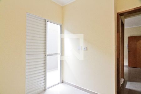 Quarto de apartamento para alugar com 2 quartos, 63m² em Vila Mangalot, São Paulo