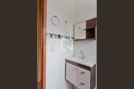 Apartamento para alugar com 65m², 2 quartos e sem vaga Apartamento para alugar com 65m², 2 quartos e sem vagaBanheiro