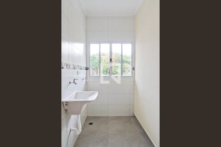 Apartamento para alugar com 65m², 2 quartos e sem vaga Apartamento para alugar com 65m², 2 quartos e sem vagaÁrea de serviço