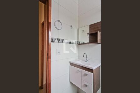 Apartamento para alugar com 64m², 2 quartos e sem vagaBanheiro