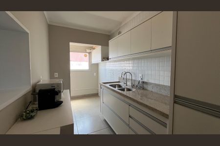Apartamento para alugar com 1 quarto, 54m² em Bosque, Campinas