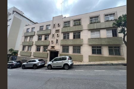 Apartamento à venda com 105m², 3 quartos e 1 vagafachada