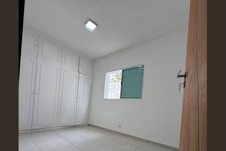 Casa à venda com 3 quartos, 131m² em Vila Cordeiro, São Paulo