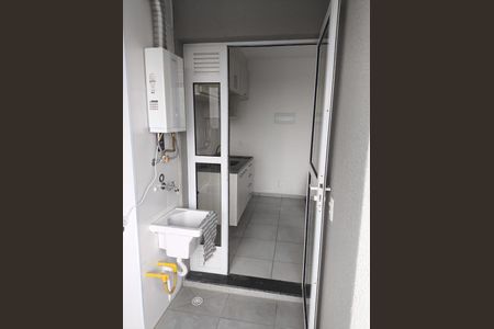 Apartamento para alugar com 42m², 2 quartos e 1 vaga Apartamento para alugar com 42m², 2 quartos e 1 vagaÁrea de serviço