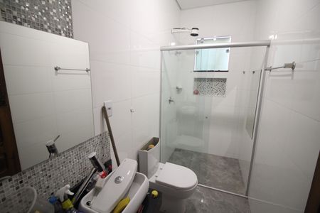 Casa à venda com 180m², 3 quartos e 4 vagasBanheiro 2