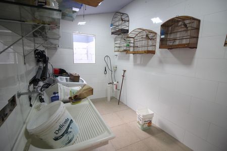 Casa à venda com 180m², 3 quartos e 4 vagasÁrea de Serviço