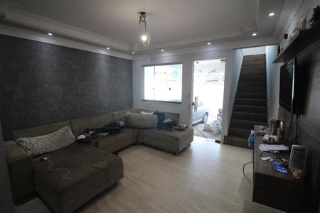 Casa à venda com 180m², 3 quartos e 4 vagasSala