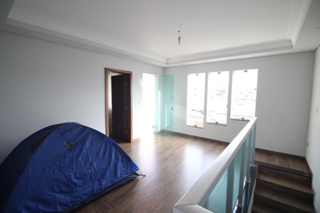 Casa à venda com 180m², 3 quartos e 4 vagasSala 2