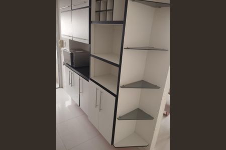 Apartamento para alugar com 80m², 2 quartos e 1 vaga Apartamento para alugar com 80m², 2 quartos e 1 vagaCozinha