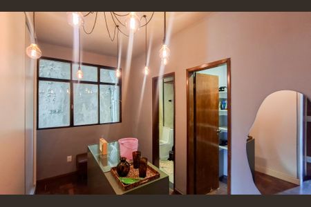 Apartamento para alugar com 115m², 2 quartos e 1 vagaCloset