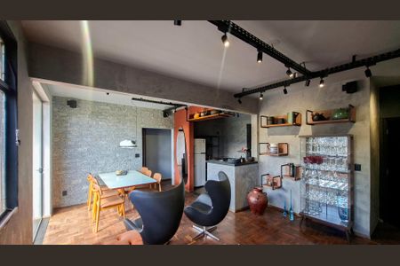 Sala de apartamento para alugar com 2 quartos, 115m² em Morro do Papagaio, Belo Horizonte