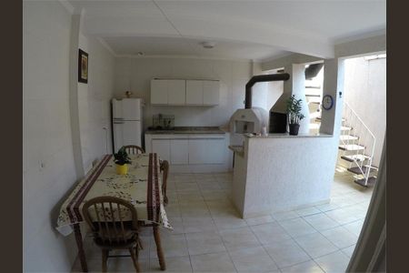 Casa à venda com 175m², 4 quartos e 3 vagas