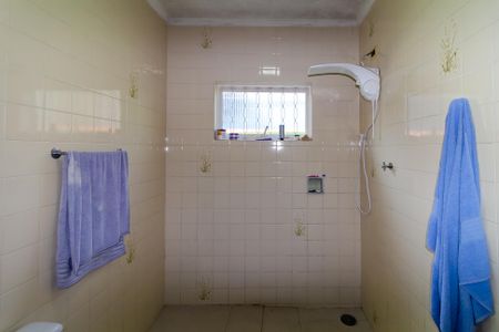 Casa à venda com 120m², 4 quartos e 1 vagaCasa 1 Banheiro da Suíte