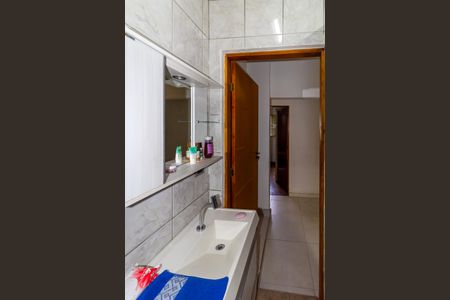 Casa à venda com 120m², 4 quartos e 1 vagaCasa 1 Banheiro 2