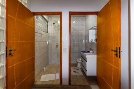 Casa à venda com 120m², 4 quartos e 1 vagaCasa 1 Banheiro 2