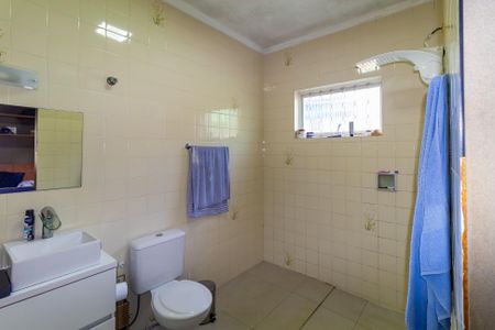 Casa à venda com 120m², 4 quartos e 1 vagaCasa 1 Banheiro da Suíte